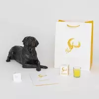 Chocolate lab urn cheap
